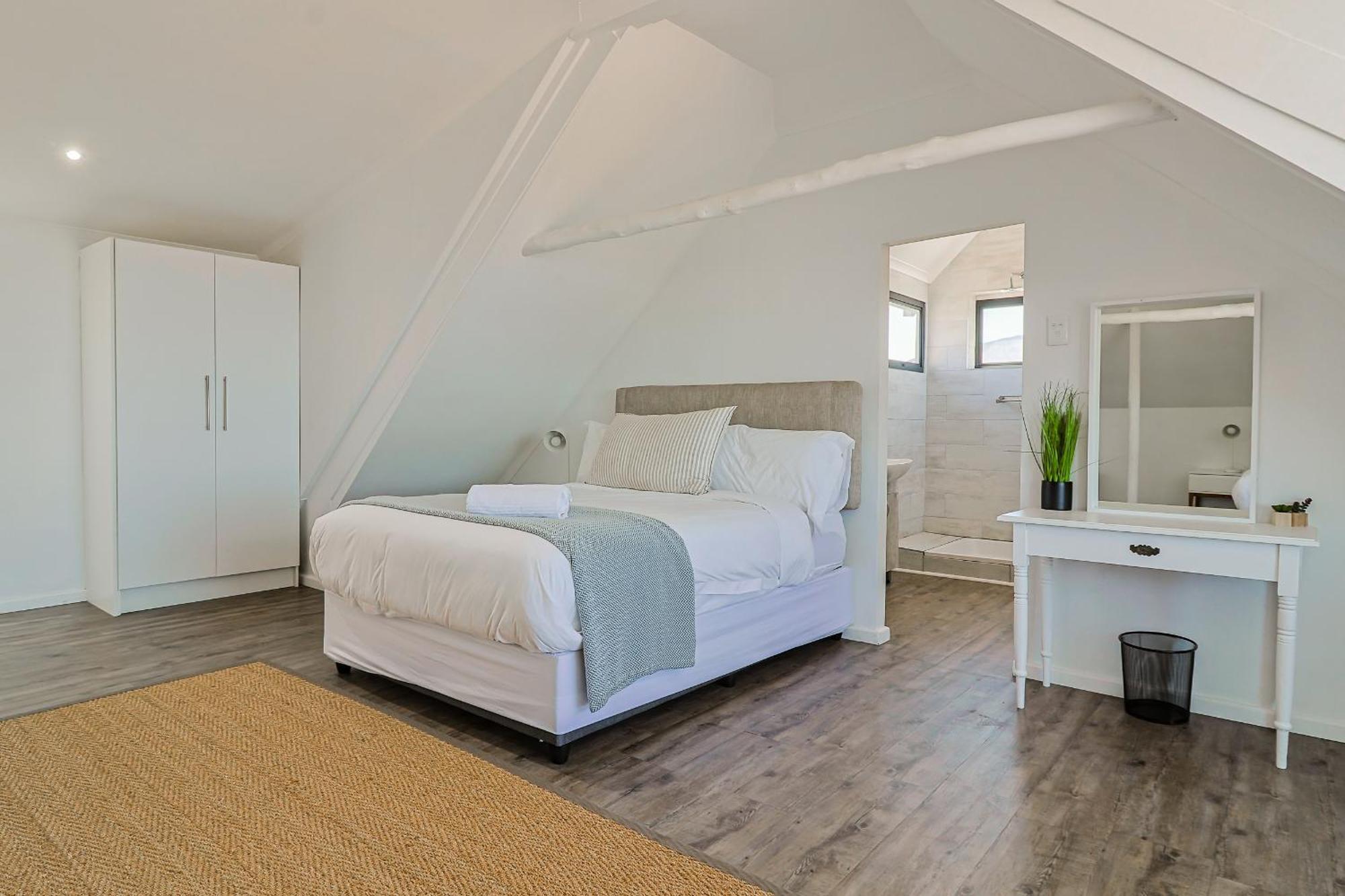 38 On Westcliff Holiday home